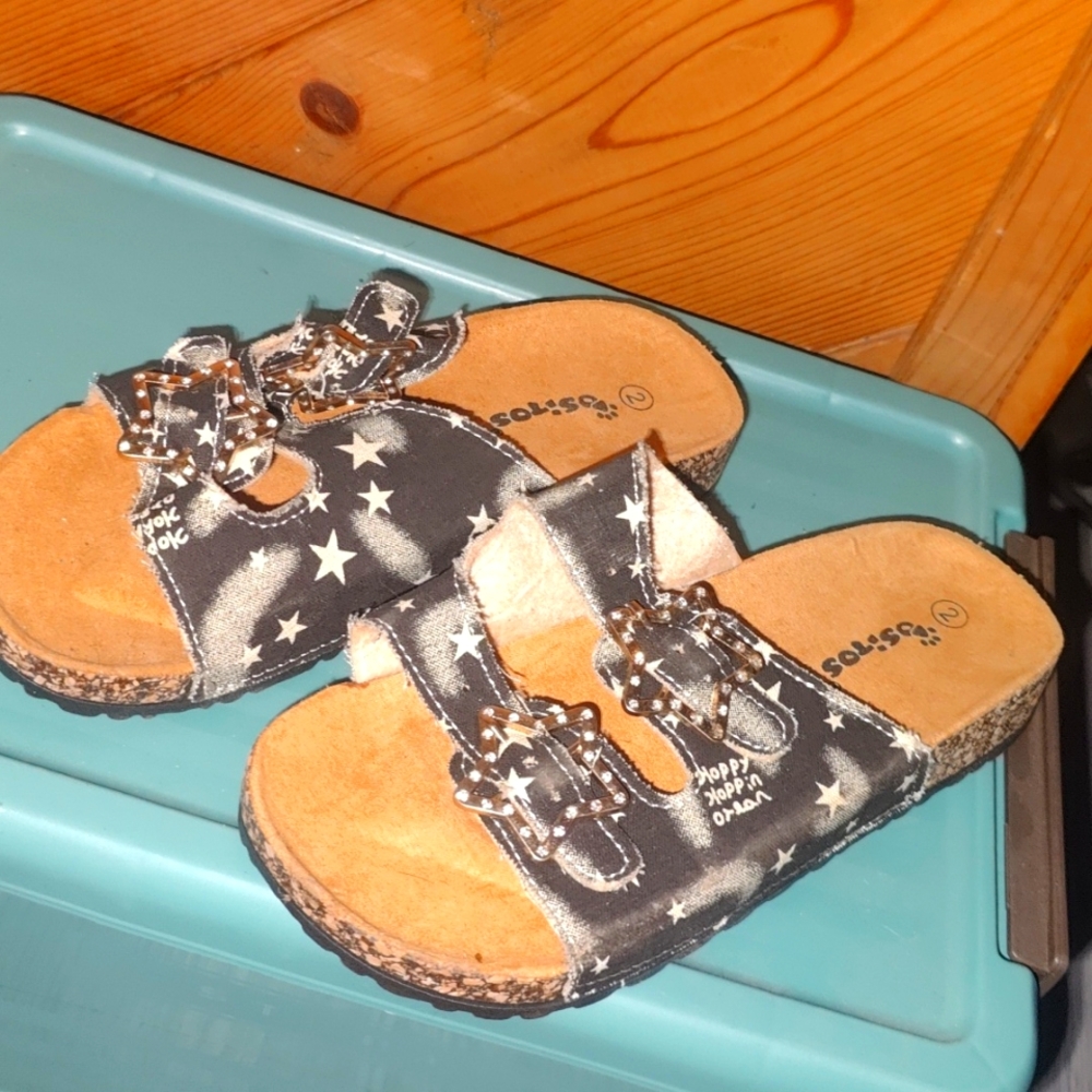 Ositos cork style sandals